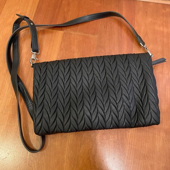 Stella & Dot Waverly Petite Black Clutch/Crossbody - Picture 1 of 5